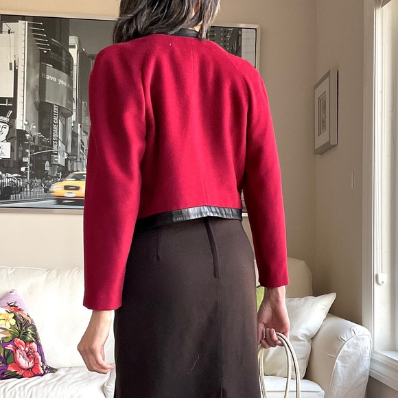 Vintage Open front burgundy wool cropped jacket with applique - Picture 5 of 14